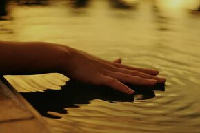 Когда бушует шторм: как гипноз в Минске становится якорем в океане жизненных трудностей